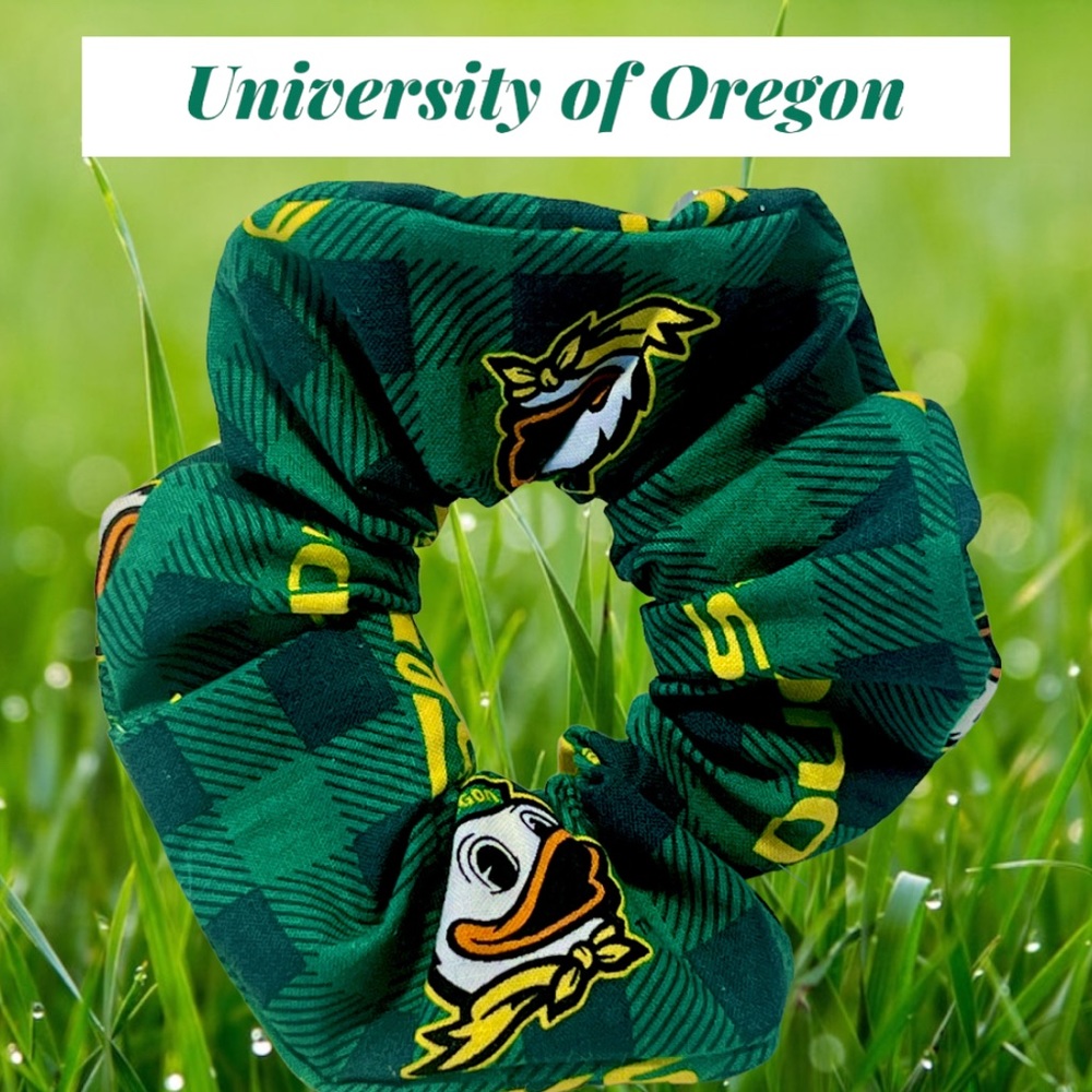 University of Oregon Ducks College Football Scrunchie, Sports Fan, Handmade gift